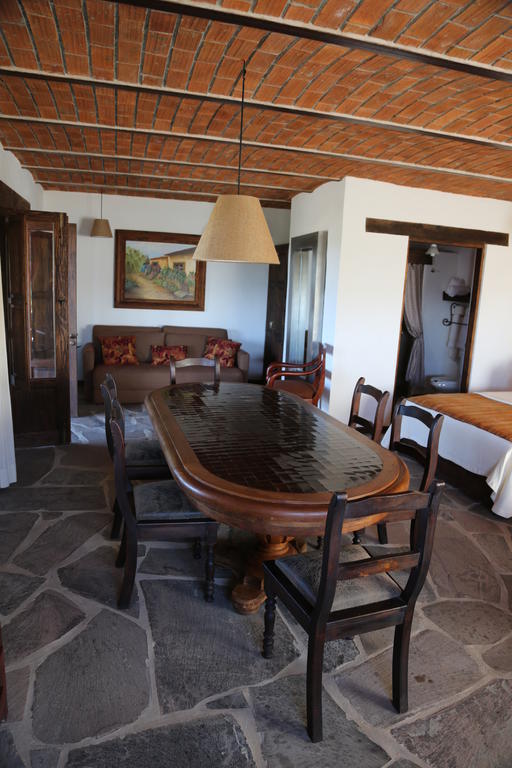 Hotel Villa Cassis Tapalpa Szoba fotó