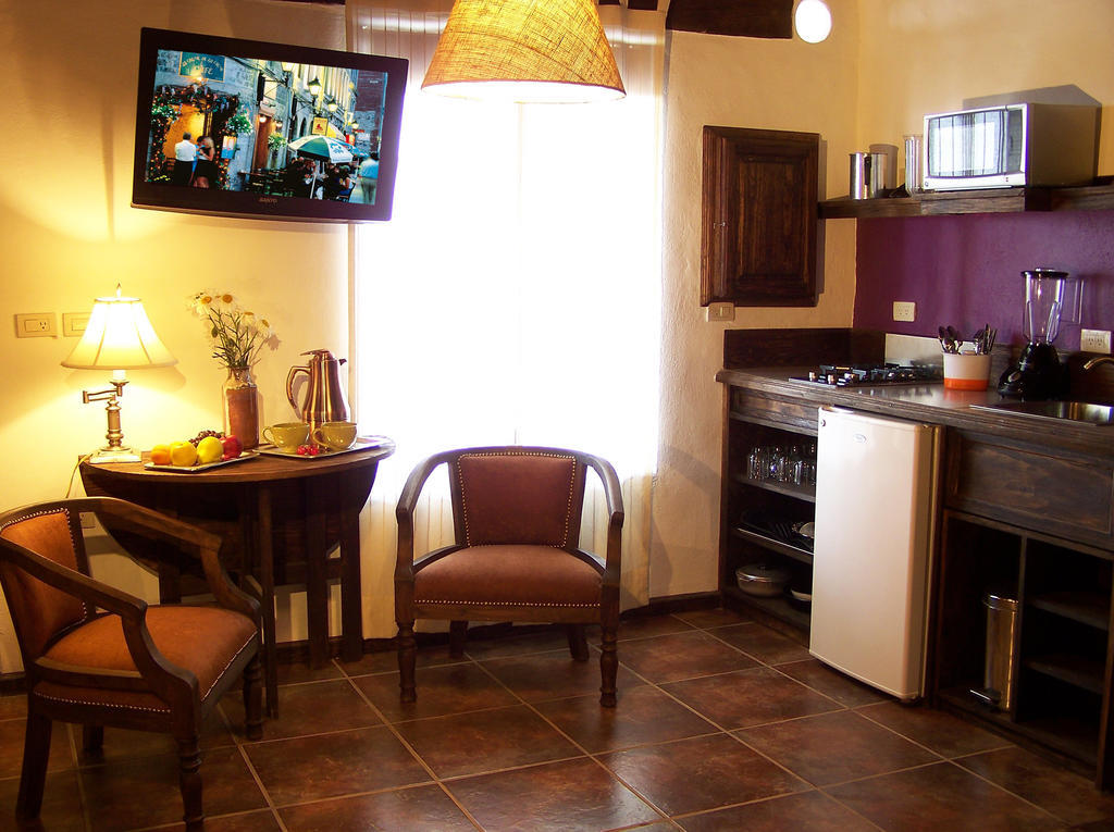 Hotel Villa Cassis Tapalpa Szoba fotó