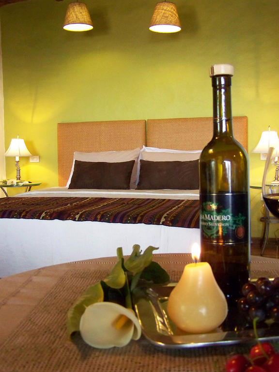 Hotel Villa Cassis Tapalpa Szoba fotó